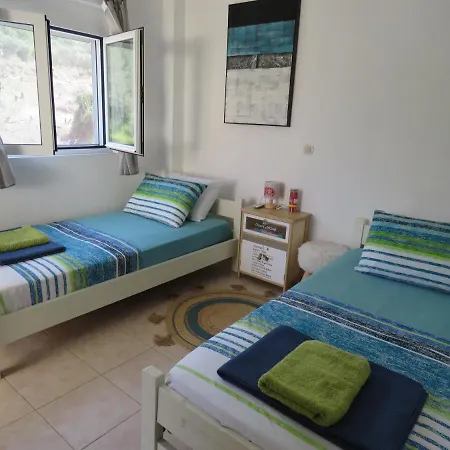 Holiday home Olive By The Sea-walk Distance Beach & Pools *